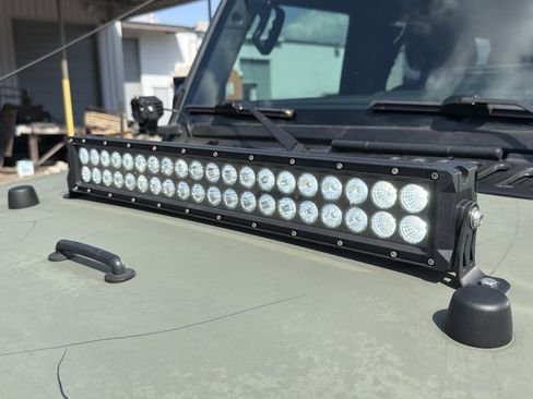 Used 2017 Jeep Wrangler Unlimited Sport w/ Connectivity Group image 31