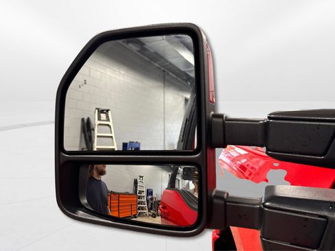 Used 2023 Ford F350 Lariat w/ Sport Appearance Package image 16