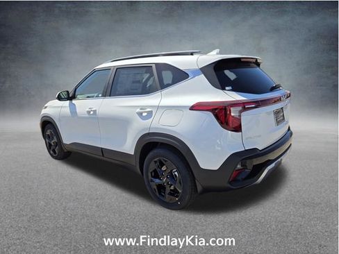 New 2026 Kia Seltos EX image 8