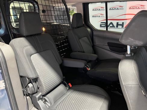 Used 2020 Ford Transit Connect XLT image 38