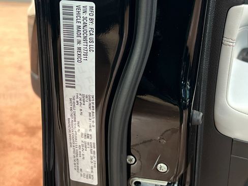 New 2026 Jeep Compass Limited image 25