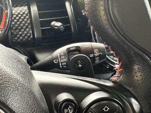 Used 2020 MINI Cooper S image 25