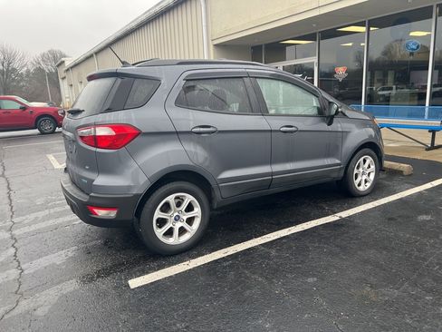 Used 2019 Ford EcoSport SE image 2