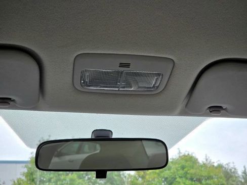 Used 2011 Toyota Corolla LE image 24