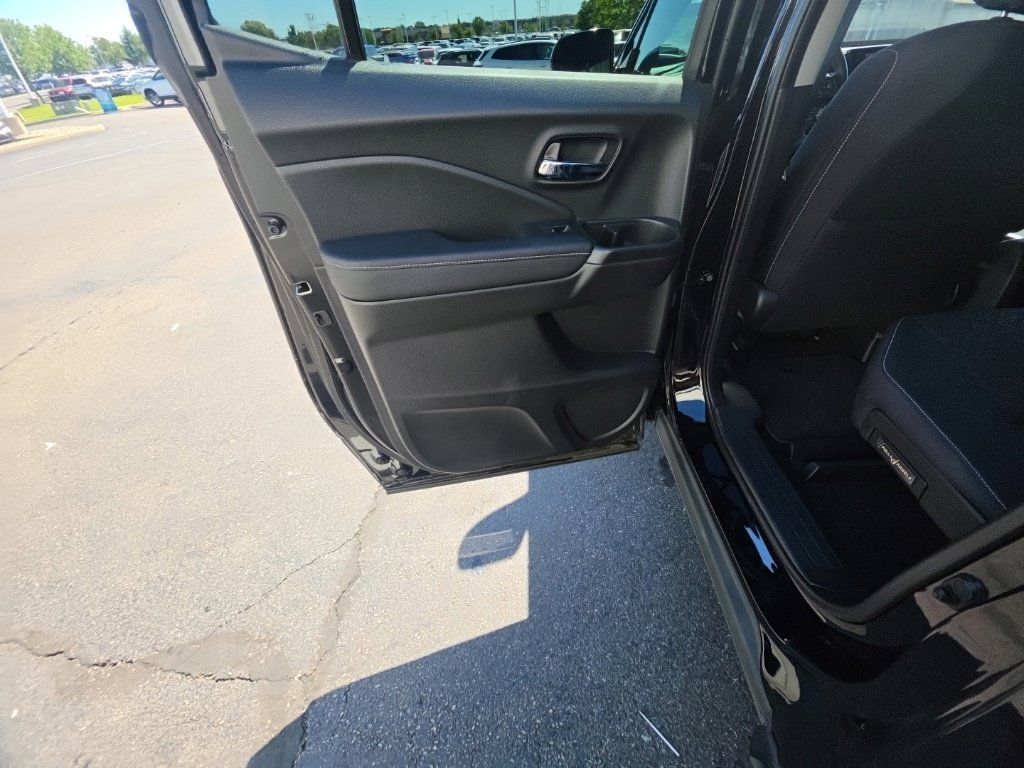 Certified 2023 Honda Ridgeline Sport image 26