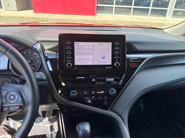 Used 2021 Toyota Camry SE FWD image 21