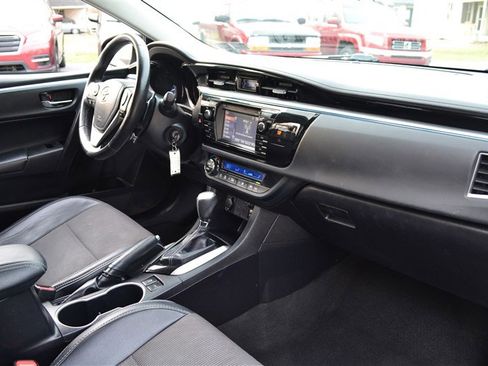 Used 2014 Toyota Corolla S image 25