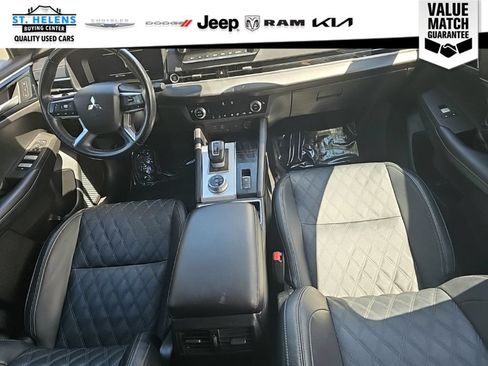Used 2024 Mitsubishi Outlander SEL AWD/4WD image 35