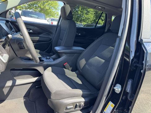 Used 2022 GMC Terrain SLE w/ Driver Convenience Package AWD/4WD image 13