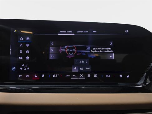 Used 2025 Audi A5 2.0T Prestige w/ 19" Wheel Package image 25