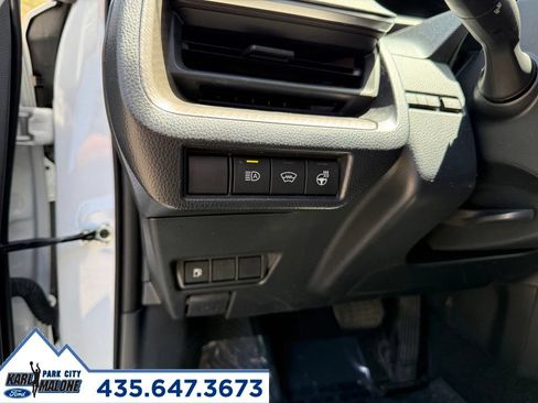 Used 2024 Toyota Prius XLE AWD/4WD image 16