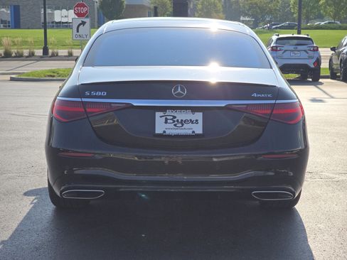 Used 2021 Mercedes-Benz S 580 4MATIC Sedan image 6