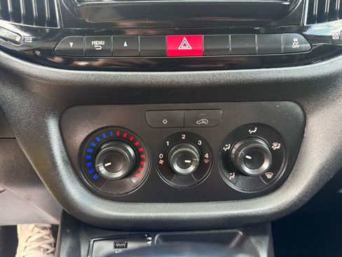 Used 2015 RAM ProMaster City Tradesman w/ Rear Back-up Camera Group FWD image 34