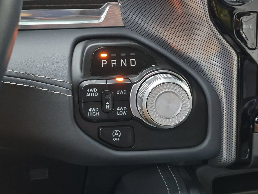 Used 2023 RAM 1500 Limited AWD/4WD image 16