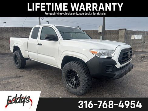 Used 2021 Toyota Tacoma SR image 1