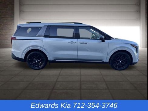 New 2026 Kia Carnival SX Prestige FWD image 5