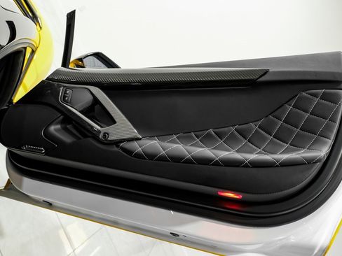 Used 2016 Lamborghini Aventador LP 700-4 image 41