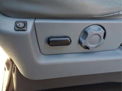 Used 2014 Ford F150 XLT w/ Equipment Group 302A Luxury image 25