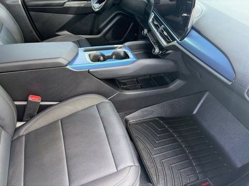 Used 2026 Chevrolet Equinox EV LT w/ Active Safety Package 3 FWD image 36