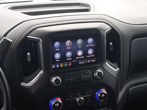 Used 2021 GMC Sierra 1500 AT4 w/ AT4 Value Package AWD/4WD image 16