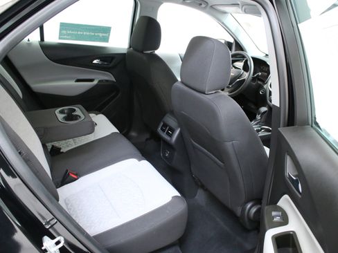 Certified 2023 Chevrolet Equinox LS w/ Midnight Edition AWD/4WD image 28