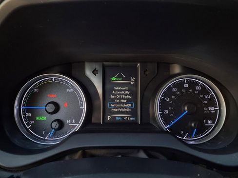 Certified 2021 Toyota Venza LE w/ Carpet Mat Package (TMS) image 14