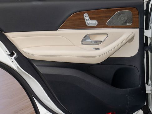 Used 2021 Mercedes-Benz GLE 350 image 11