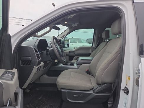 Used 2021 Ford F250 XLT w/ XLT Premium Package AWD/4WD image 9