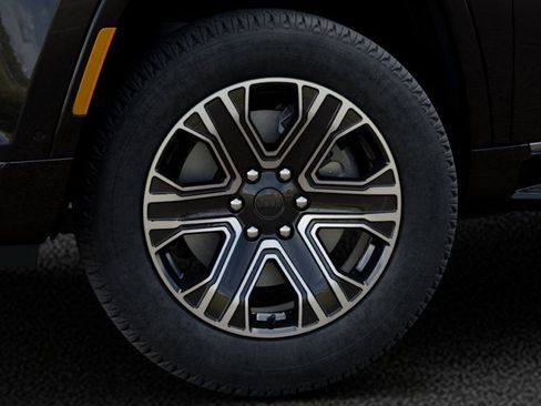 New 2026 Jeep Grand Wagoneer L 4WD image 8
