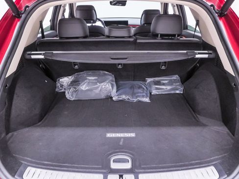 Certified 2026 Genesis GV70 2.5T image 24