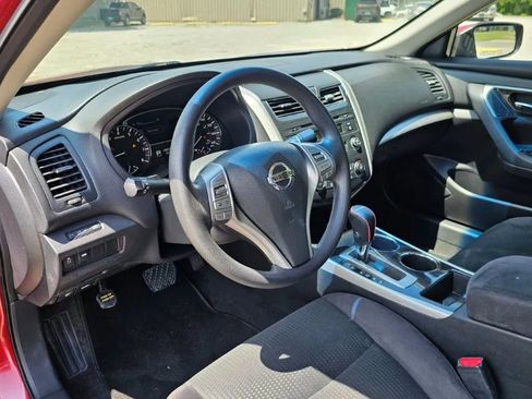 Used 2014 Nissan Altima 2.5 S image 12