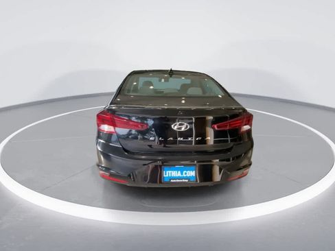 Used 2020 Hyundai Elantra SEL FWD image 7