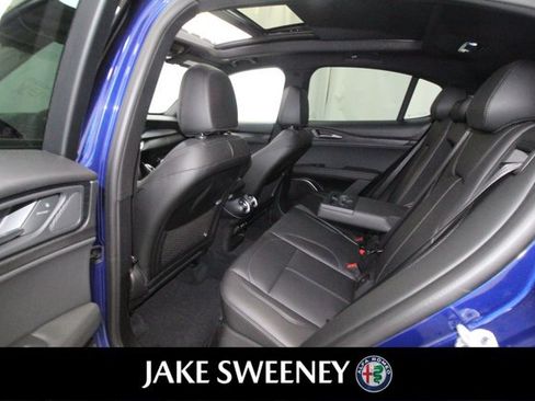 Used 2022 Alfa Romeo Stelvio Sprint AWD/4WD image 13