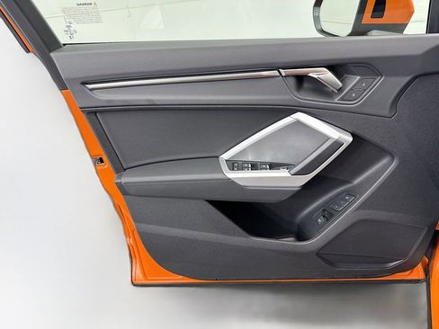 Certified 2025 Audi Q3 2.0T Premium w/ Convenience Package image 22