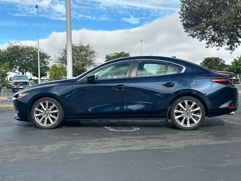 Used 2020 MAZDA MAZDA3 AWD Sedan w/ Preferred Package image 7