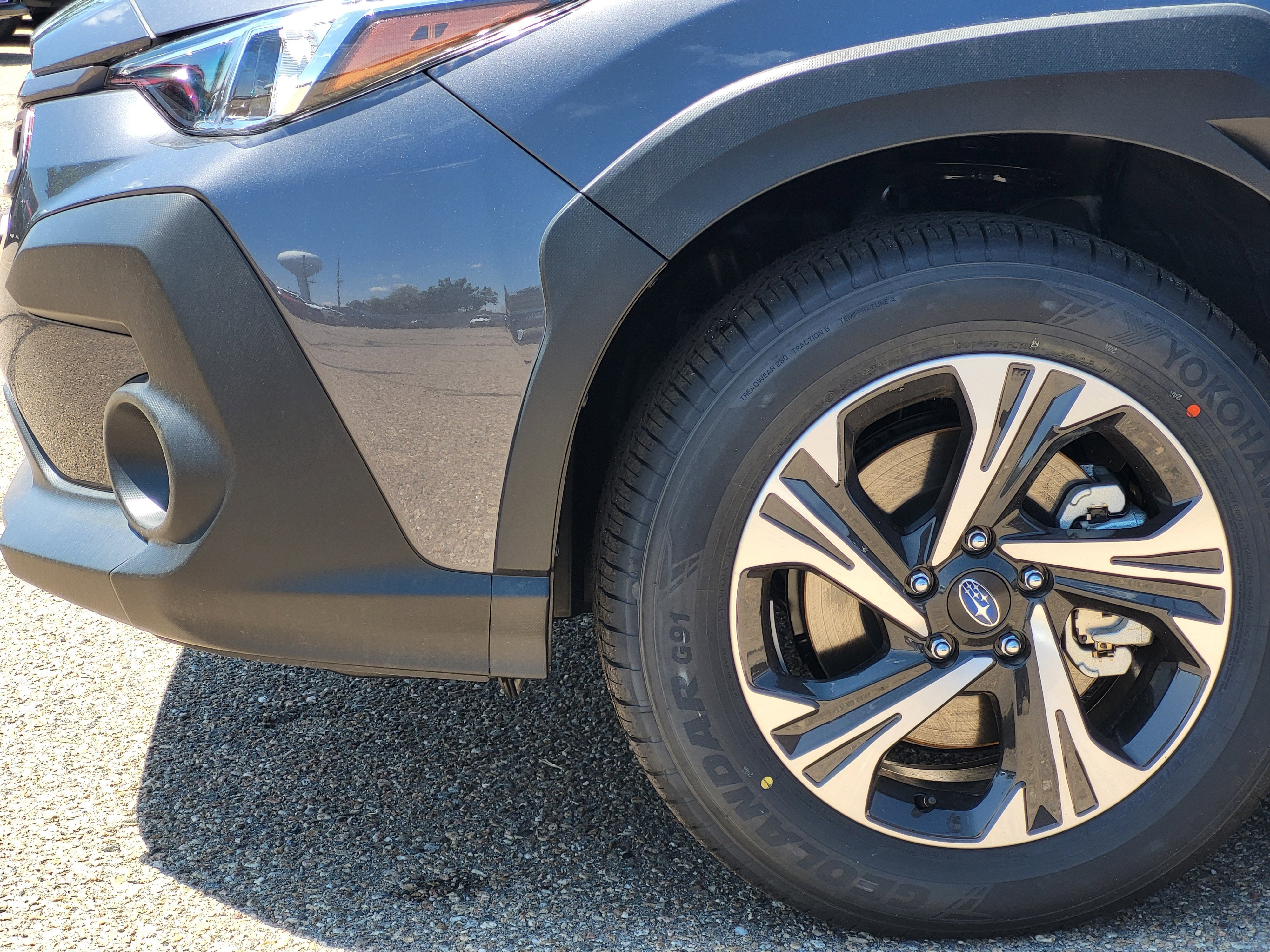 New 2026 Subaru Crosstrek 2.5i Premium AWD/4WD image 9