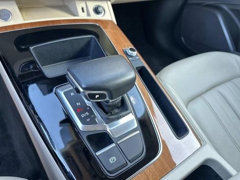 Used 2021 Audi Q5 2.0T Premium image 23