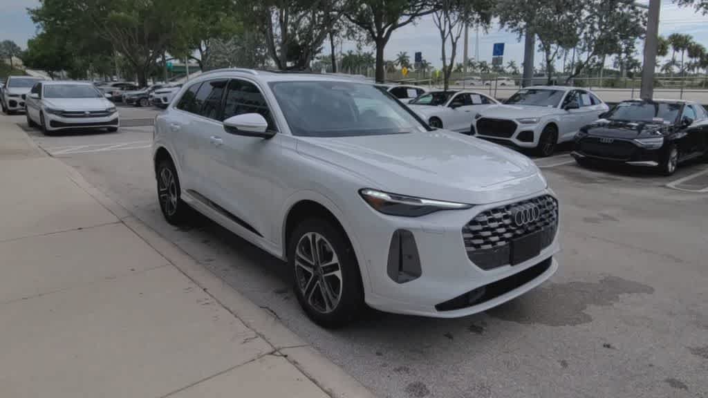 New 2026 Audi Q5 Premium AWD/4WD image 2