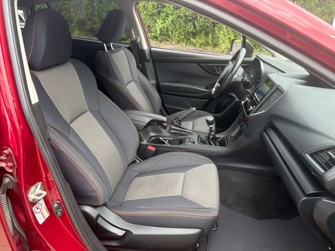 Used 2018 Subaru Crosstrek 2.0i Premium AWD/4WD image 22