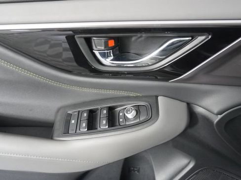 Certified 2025 Subaru Outback Onyx Edition AWD/4WD image 20