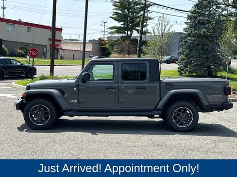 Used 2021 Jeep Gladiator Overland w/ Popular Equipment Package AWD/4WD image 4