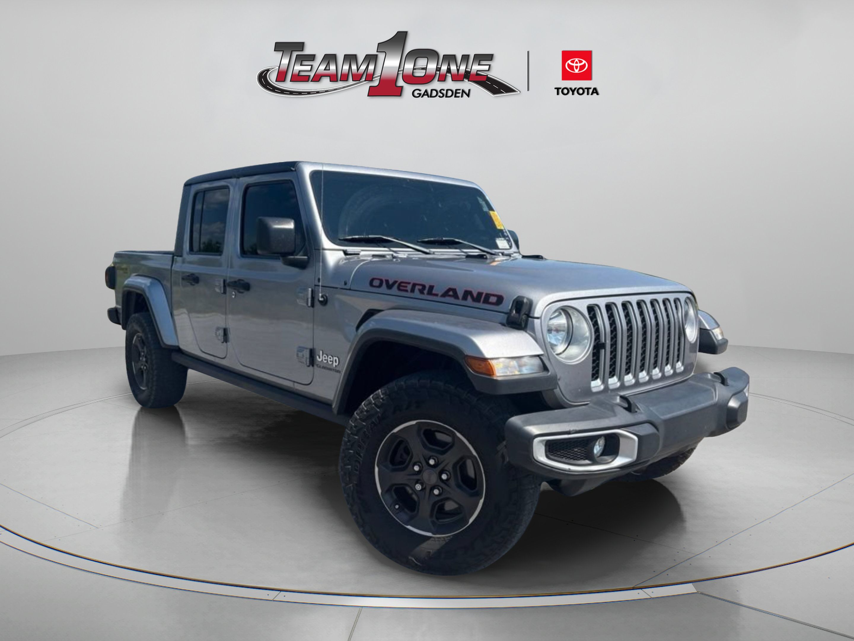 Used 2020 Jeep Gladiator Overland AWD/4WD image 1