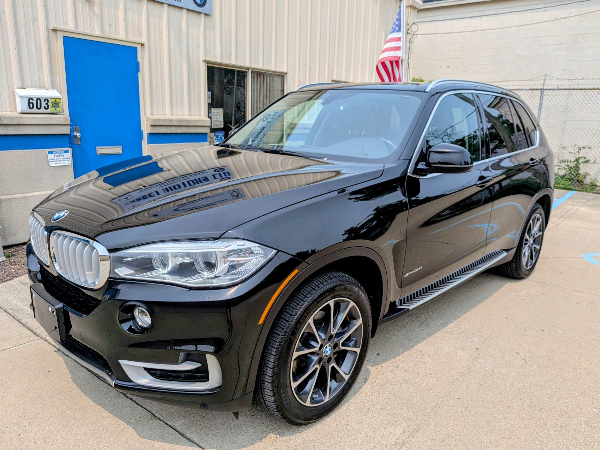 Used 2015 BMW X5 xDrive35i AWD/4WD image 1