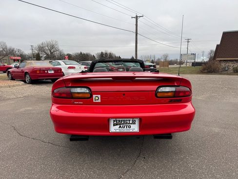 Used 1998 Chevrolet Camaro Z28 image 8