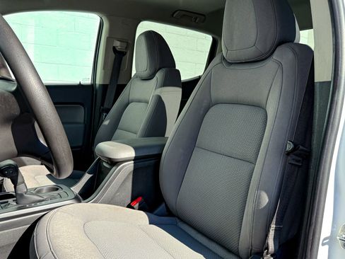 Used 2019 Chevrolet Colorado W/T w/ WT Convenience Package image 11