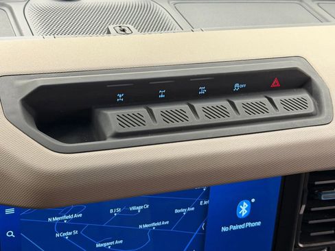 Certified 2023 Ford Bronco Wildtrak AWD/4WD image 25