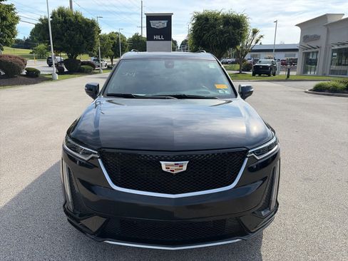 Used 2024 Cadillac XT6 Sport w/ Technology Package AWD/4WD image 6