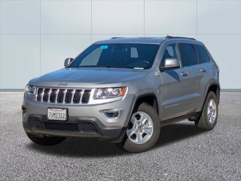 Used 2016 Jeep Grand Cherokee Laredo w/ Quick Order Package 23E image 1