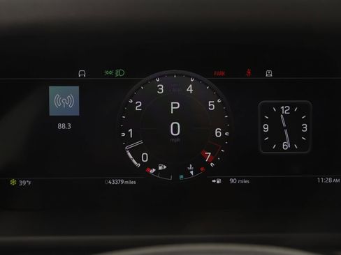 Used 2023 Land Rover Defender 110 V8 image 18