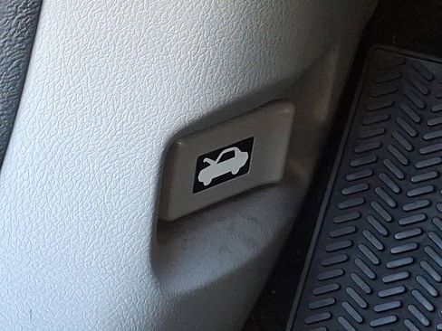 Used 2012 Honda Accord LX image 26